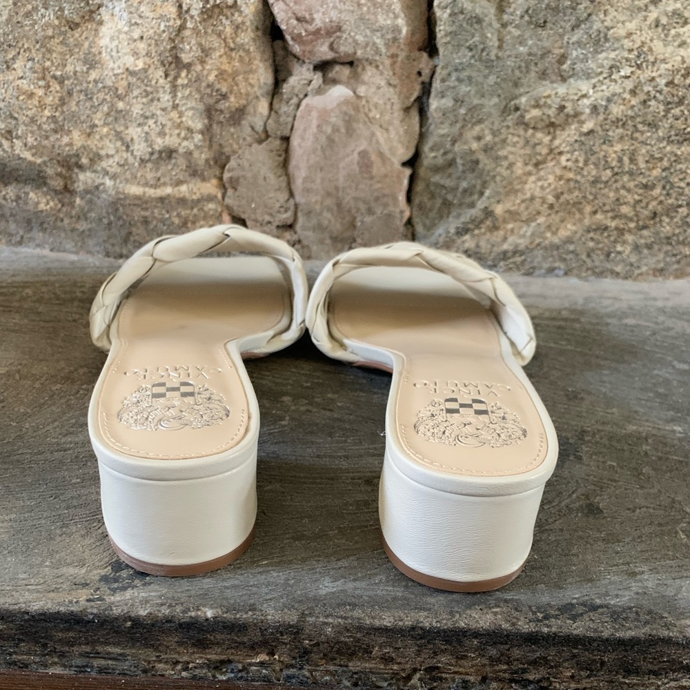 Vince Comuto slides - Picture 5 of 8
